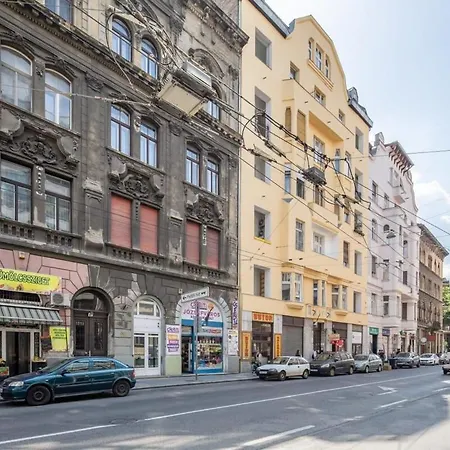 - New - Aircon - Comfy