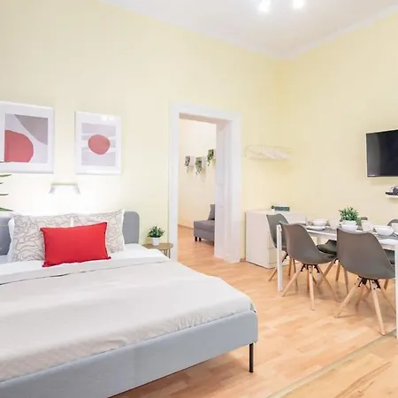 Appartement - New - Aircon - Comfy *