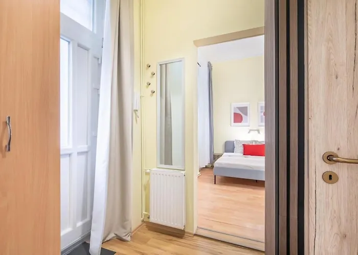 - New - Aircon - Comfy Budapest