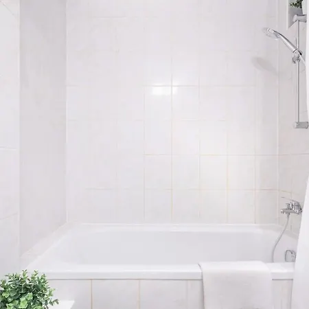 Apartment - New - Aircon - Comfy Budapest