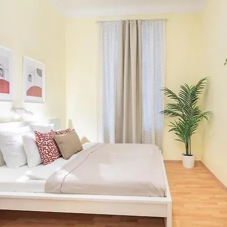 - New - Aircon - Comfy Διαμέρισμα